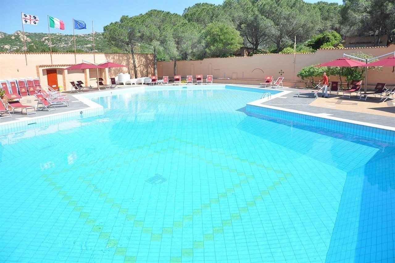 Hotel Club Esse Cala Bitta Baja Cerdeña Exterior foto